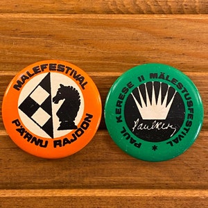 2 Qty USSR Pins, Chess Pins, Chess Buttons, Paul Kerese Chess Pin, 1970s - 1980s USSR Pins, Eastern European Pinback Buttons, Free Shipping