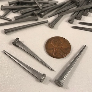 Qty (40) 1.5&quot; Fine Finish Steel Cut Nails, 1.5 Inch Nails Set of Forty, 4D Steel Nails, Vintage Antique Interior Hand-Forged Nail style