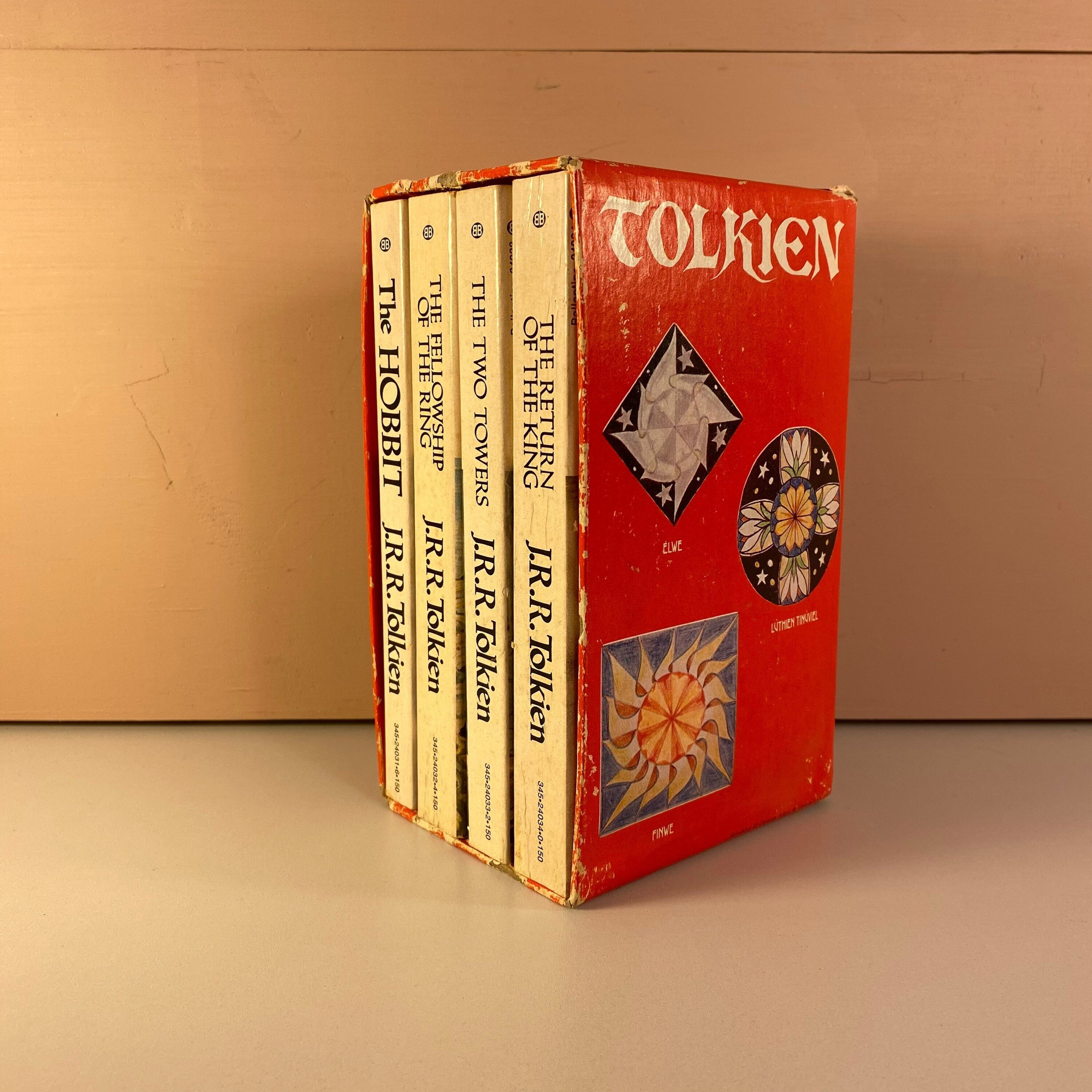 1974 UNREAD Red Box Set J.R.R. Tolkien, the Hobbit and the Lord of