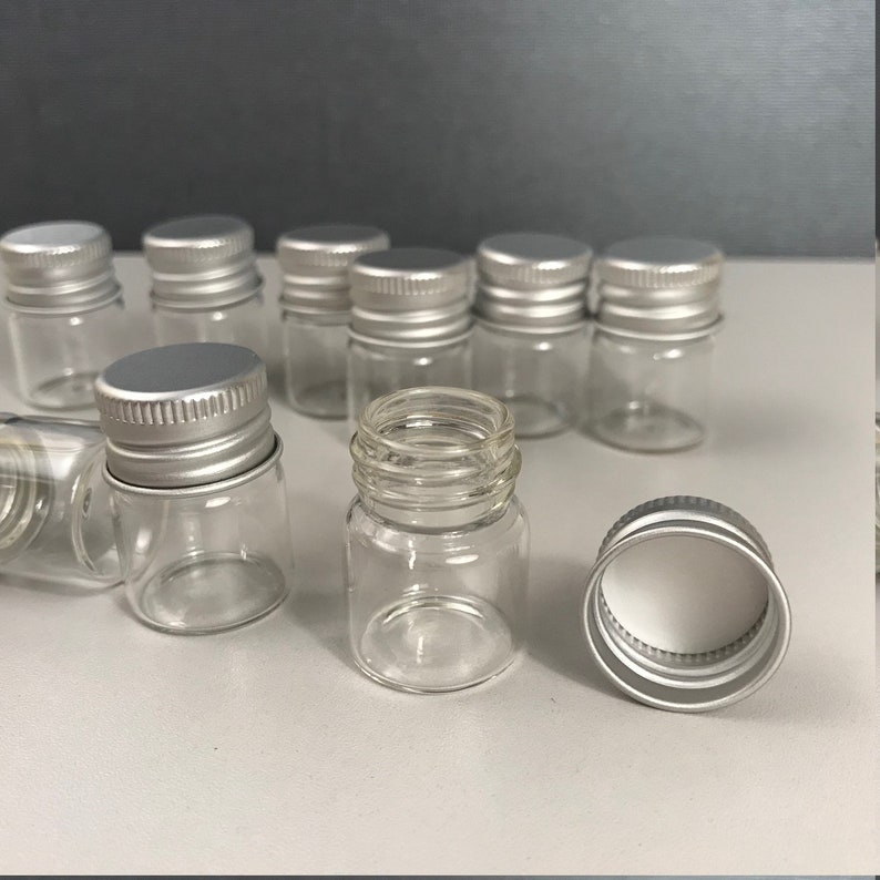 10 Pack 5ml Glass Stash Jars With Lids 5 Milliliters .17 Fl Etsy