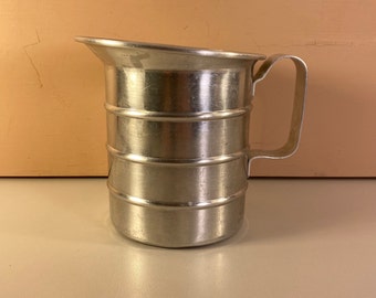 Polar Priscilla Ware 1 Quart Metal Measuring Cup with Handle, Polar Ware 1 Qt Cup, Vintage Kitchenware, MCM Kitchen, Free Shipping