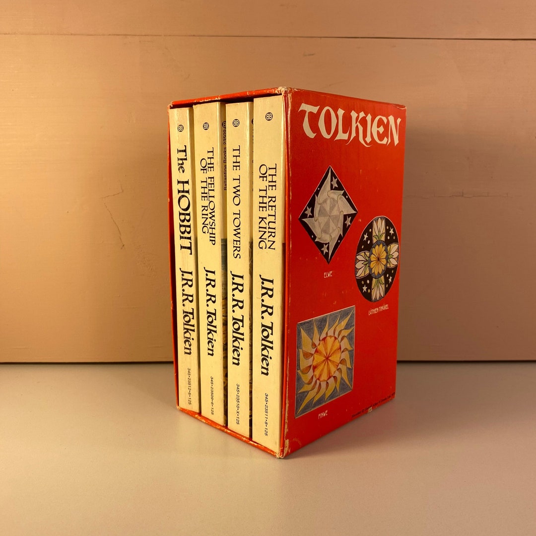 1973 Red Box Set J.R.R. Tolkien, the Hobbit and the Lord of the Rings ...
