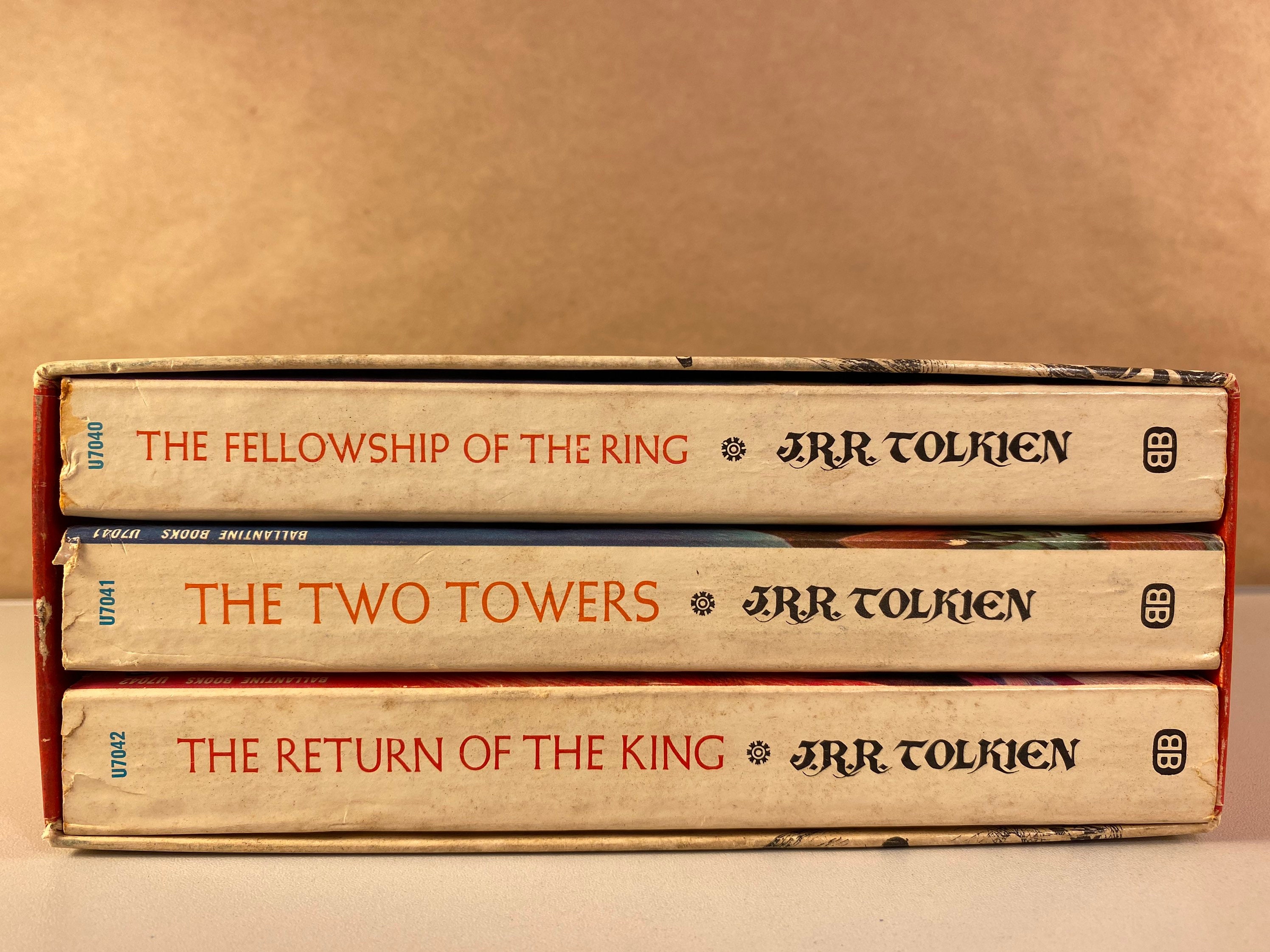 Lord of the Rings: Don't read Tolkien's books before The Rings of