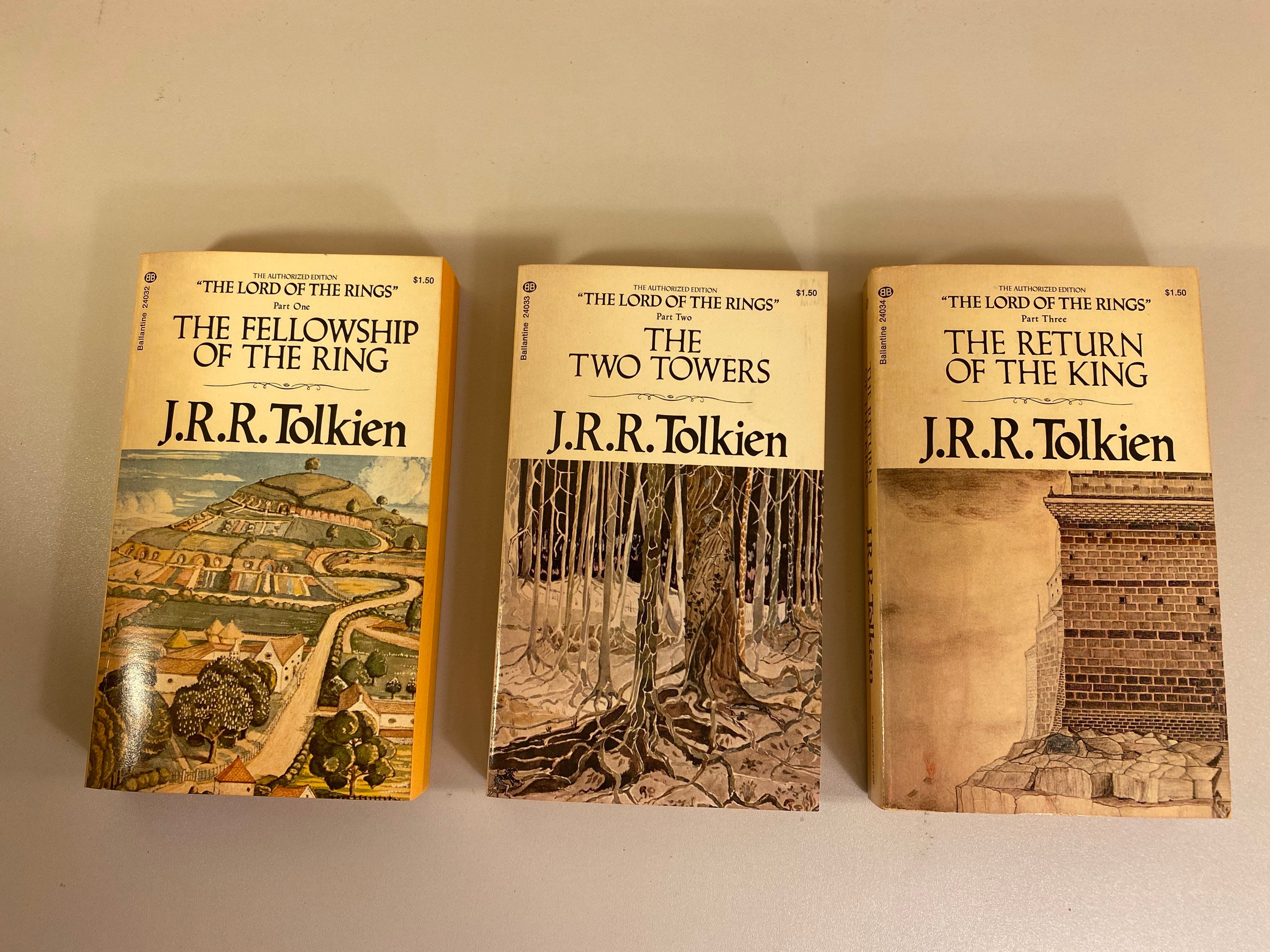 TCG - The Lord of the Rings - 3 book boxset.
