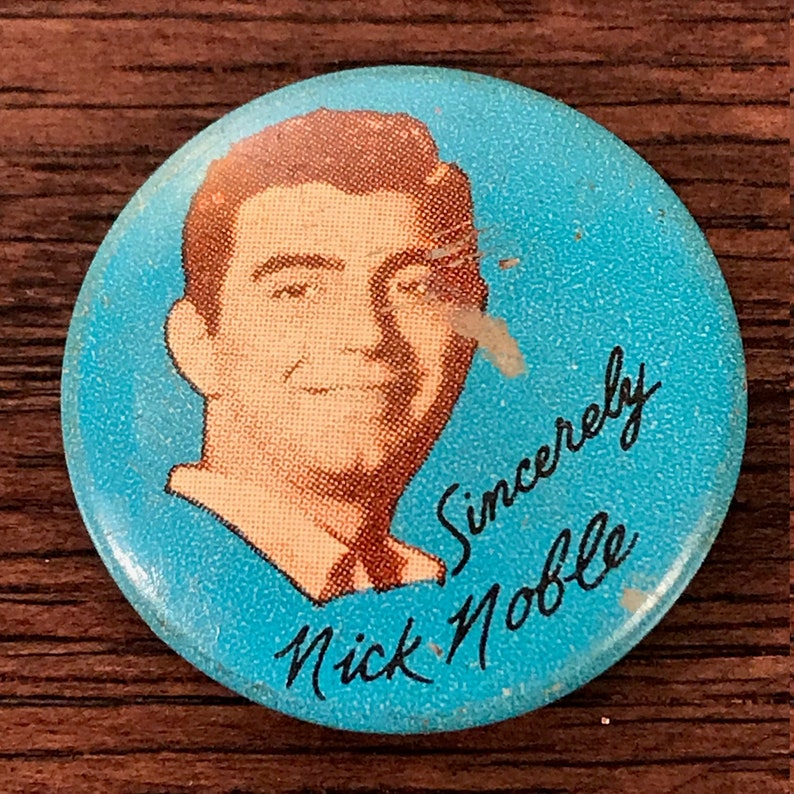 4 Entertainer Pinback Buttons 1970s 1980s Pins Cool Old - Etsy