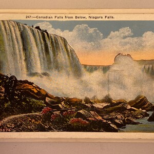6 Old Niagara Falls Postcards, Old Souvenir Post Cards, 1930s - 1970s, Variety of Tourist Ephemera, Kids Crafts, Scrapbooking, Free Shipping