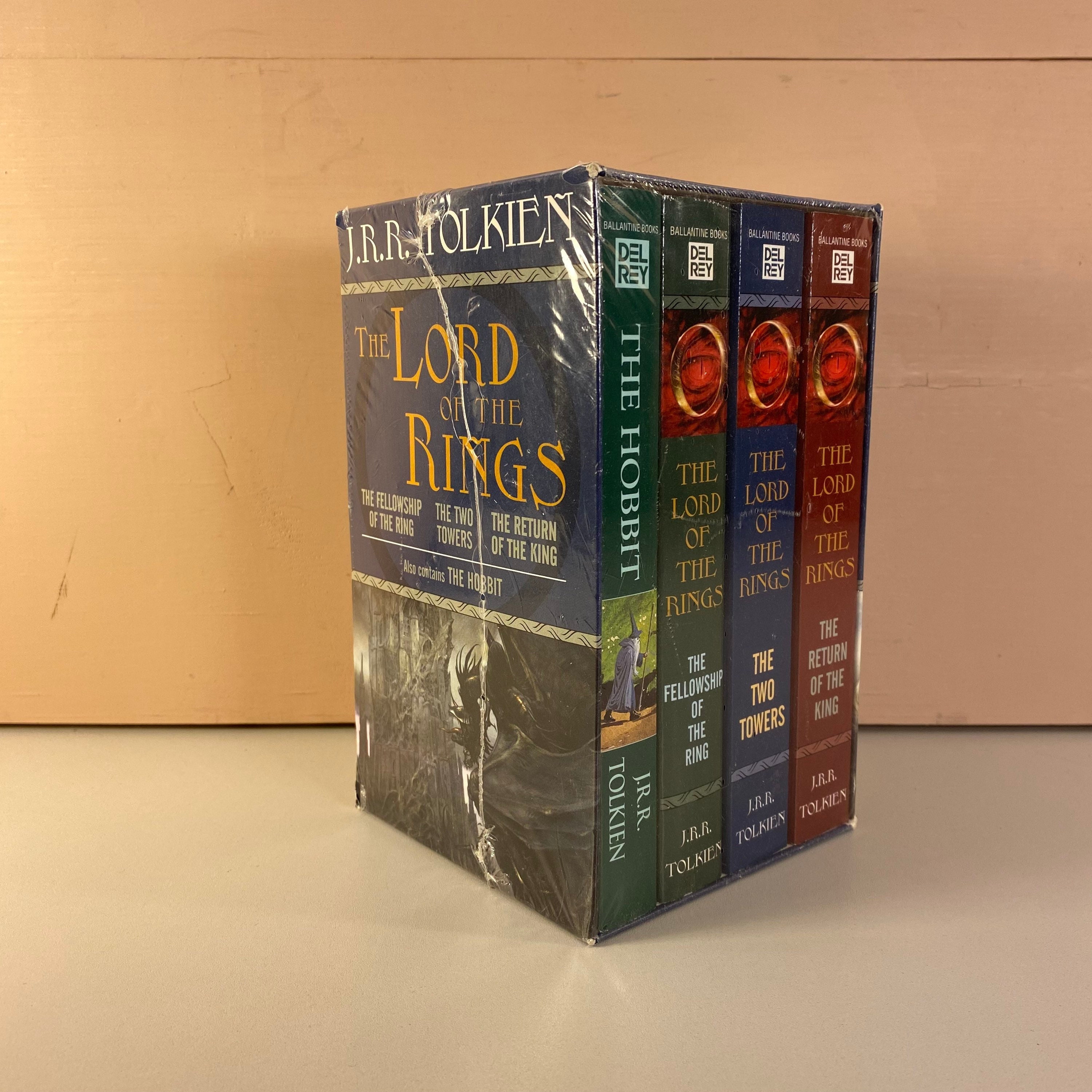 Lord of the Rings VHS Bookmark Set – Zellaphant Books