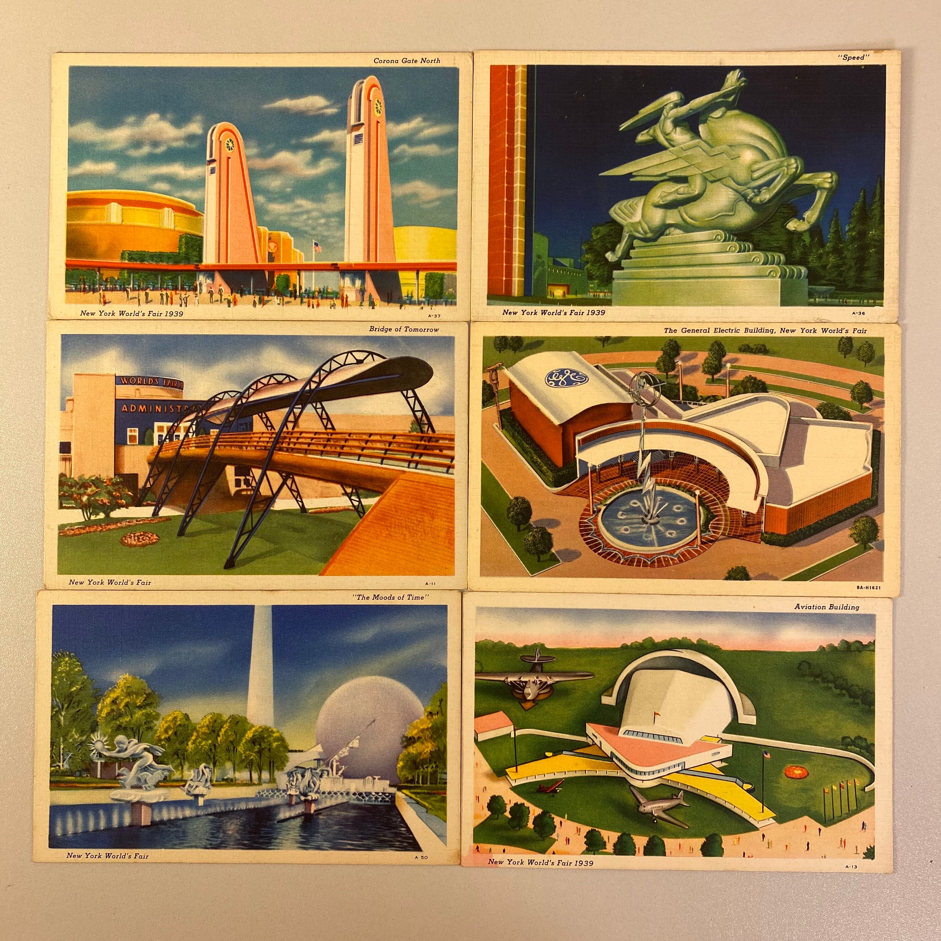 23 Old 1939 NY Worlds Fair Postcards, Old Souvenir New York