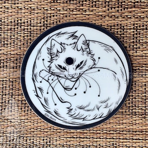New Moon Katze Glow-in-the-Dark Vinyl Sticker
