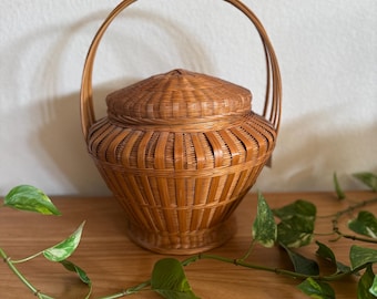 Vintage Woven Bamboo Basket with Lid and Handle | Bohemian Storage