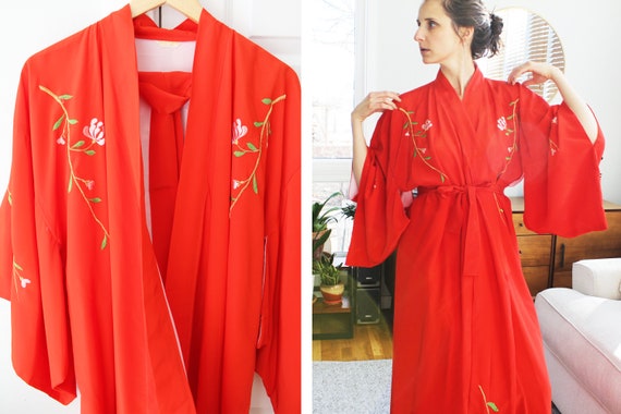 Vintage Red Floral Kimono - image 7