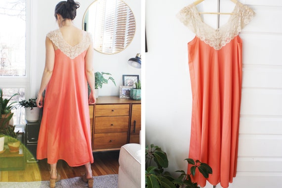 Vintage Peach Long Nightie with Tan Lace Detail |… - image 3