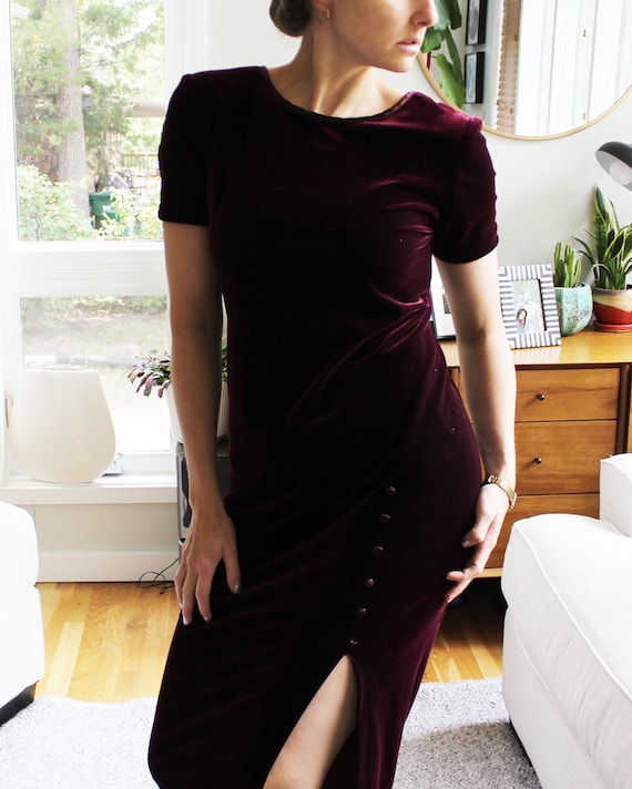 vintage burgundy velvet dress 1940s NEW YORK CREATION Burgundy Velvet Dress main image 1