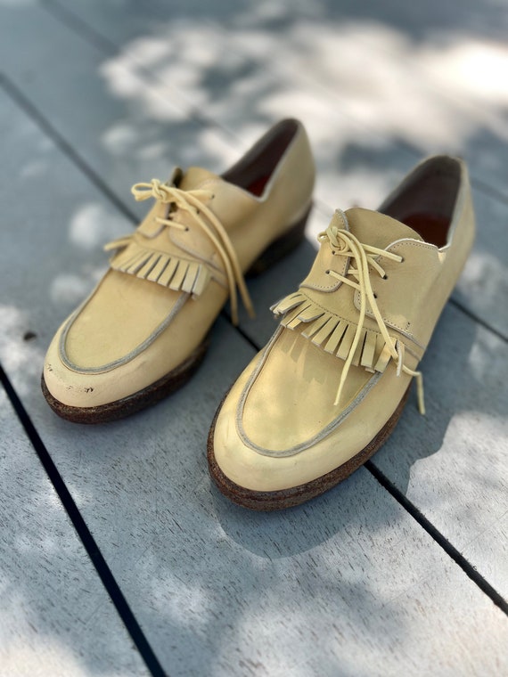 Vintage Pale Yellow Oxford with Fringe | Retro Wo… - image 3