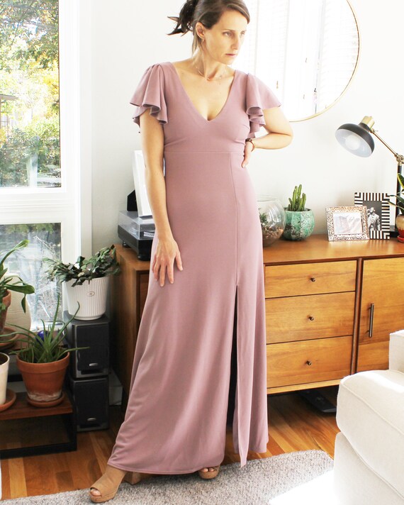 Mauve Flutter Sleeve Gown with Slit - image 7
