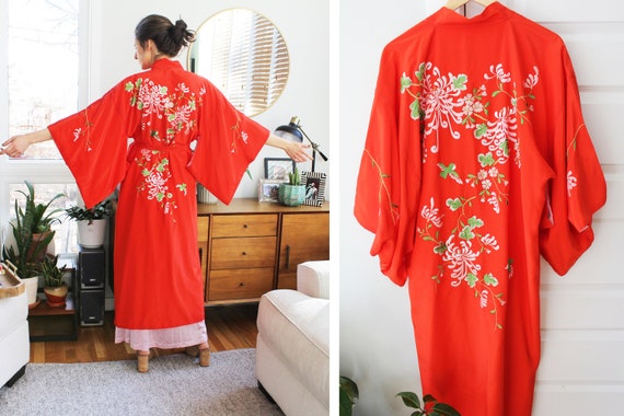 Vintage Red Floral Kimono - image 2