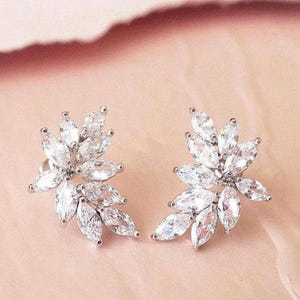 Crystal Cluster Bridal Earrings Boho Wedding Jewelry for Brides Rose Gold Bridesmaids Earrings 3/4&quot; CZ Diamond Earrings