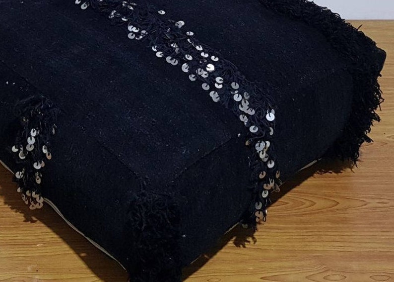 Home D\u00e9cor Beautiful Moroccan handmade Wedding Blanket floor cushion HP24 decorative throw Pillow covers Handira Pillow