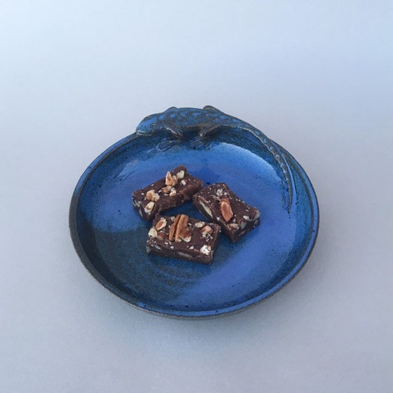kids plate sculptural pottery blue ceramic lizard plate whimsical pottery bowl desert bowl