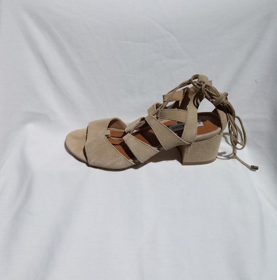 Women 's Vintage STEVE MADDEN Tan Suede Gladiator… - image 1