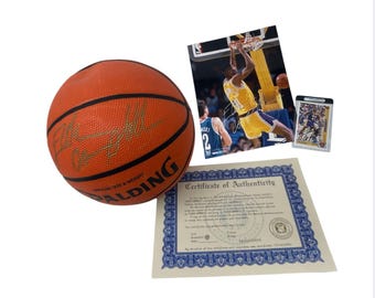 Tarjeta de baloncesto de novato autografiada por Elden Campbell