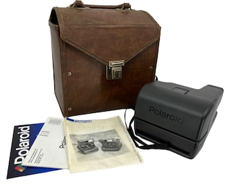 Vintage Polaroid Camera One Step Close Up with Manual & Case 600 Film