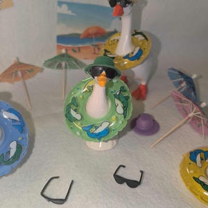 Green and Yellow Desk Goose Beach Flotation Outfits. Goose not included. ☀️⛱️