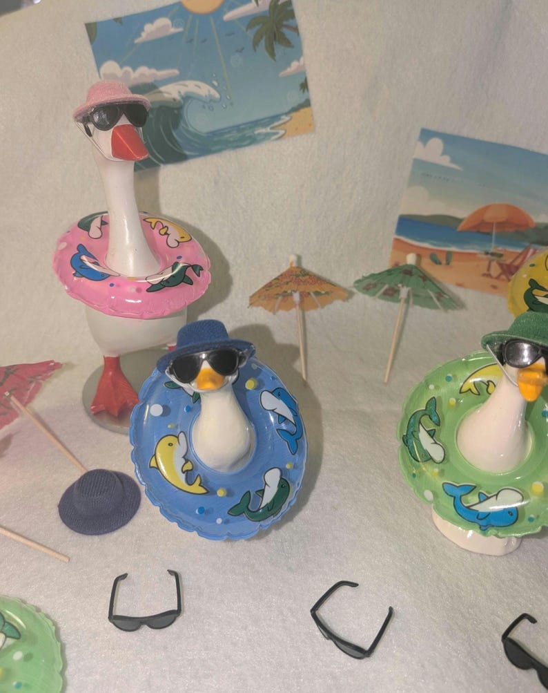 Blue And Pink Desk Goose Beach Floation Outfits. Goose not included ☀️⛱️