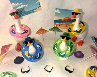 DESK GOOSE Sun and Fun  flotation ring with hat and attached sunglasses. These will fit 4&quot;-7&quot; desk geese only. Cute for summer fun!!!