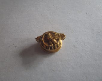 World War 2 Ruptured Duck Honorable Discharge Cuff Stud Pin