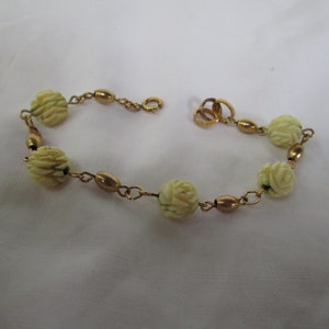 Vintage Designer Wells 14 K Gold Filled & White Rose Balls Bracelet