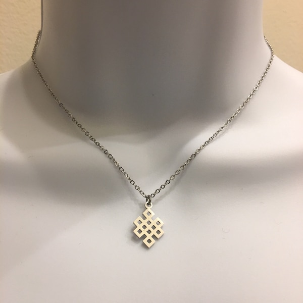 ENDLESS  KNOT Stainless Steel  Minimalist Necklace, 1.5 mm  cable Stainless Steel Chain.