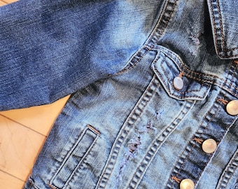 Veste en jean effet vieilli pour enfant SIZE 4T - Prête à être expédiée