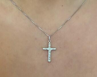 14k White Gold Crucifix Cross Pendant 