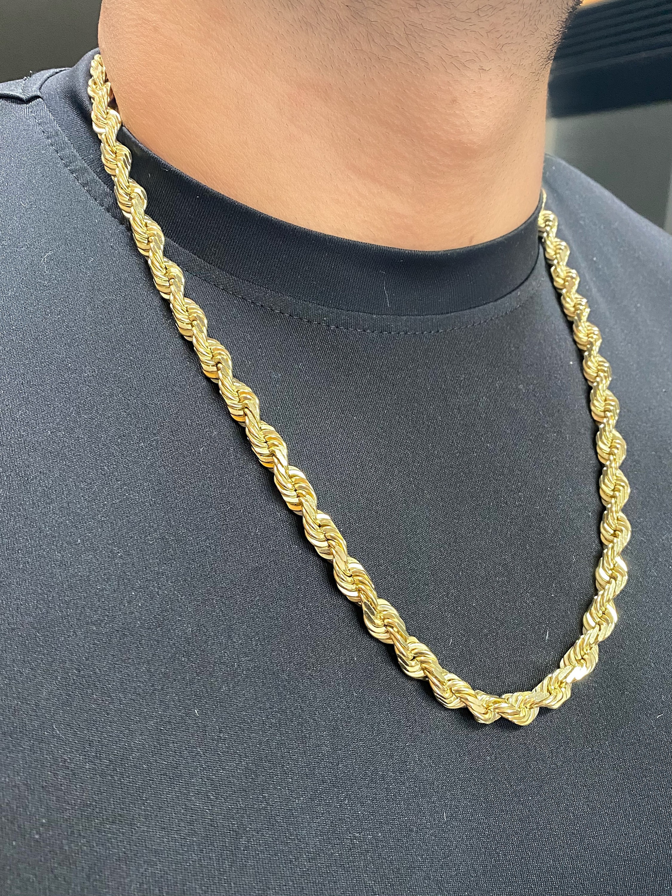 14k 8.5mm Solid Gold Rope Chain. Thick Classic Gold Rope 14k 8.5mm Solid Gold Rope Chain. Thick Classic Gold Rope