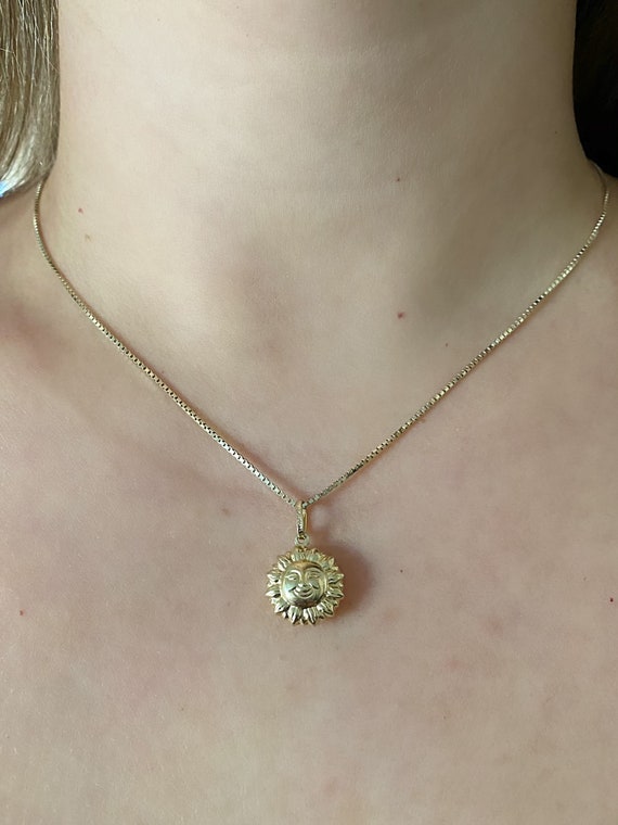 14k Sunflower Pendant. Smiley Sunflower 