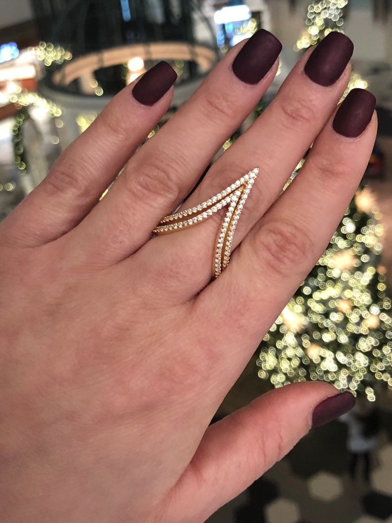 Statement ring Fashion right hand ring. Double arched V stackable silver ring