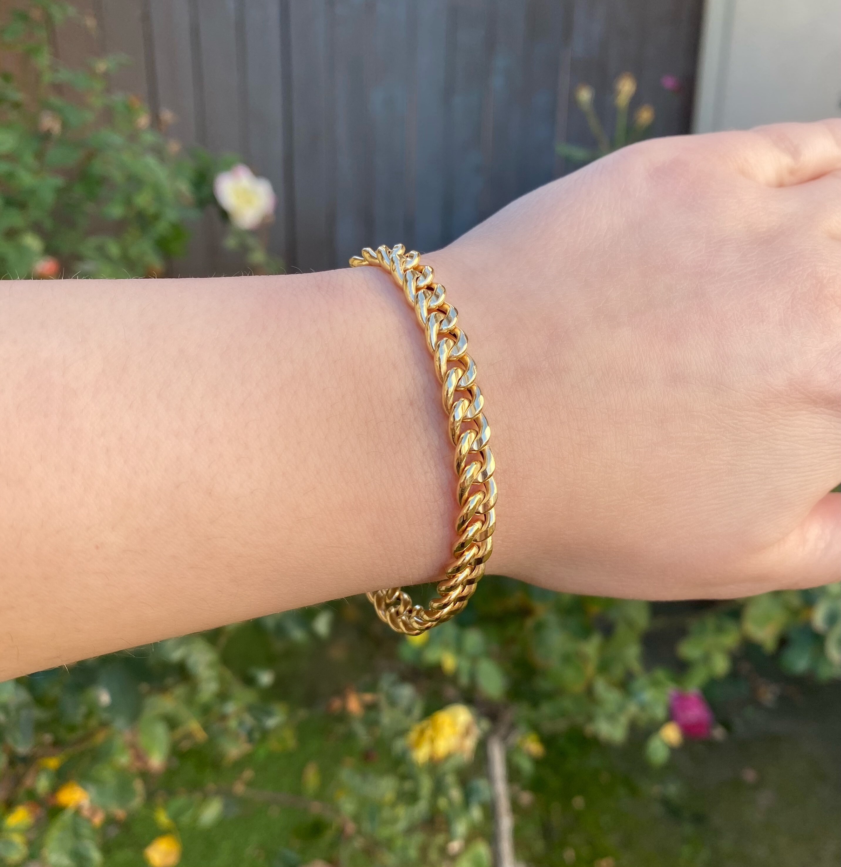 10k Yellow Gold Semi Solid Miami Cuban Bracelet (9.10 mm) main image 1