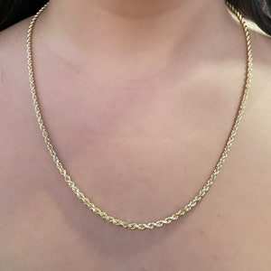 14k 2.5mm rope gold diamond cut chain. Men’s classic rope chain. 22 inch rope chain.