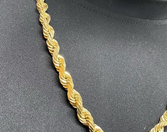 Fat gold rope chain discount