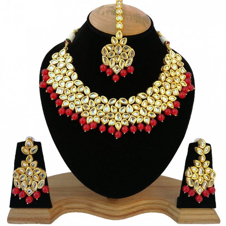 Women Fashion Kundan Bib Necklace Set 