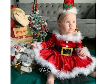 santa pictures with kids outfits