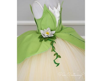 Tiana robe top