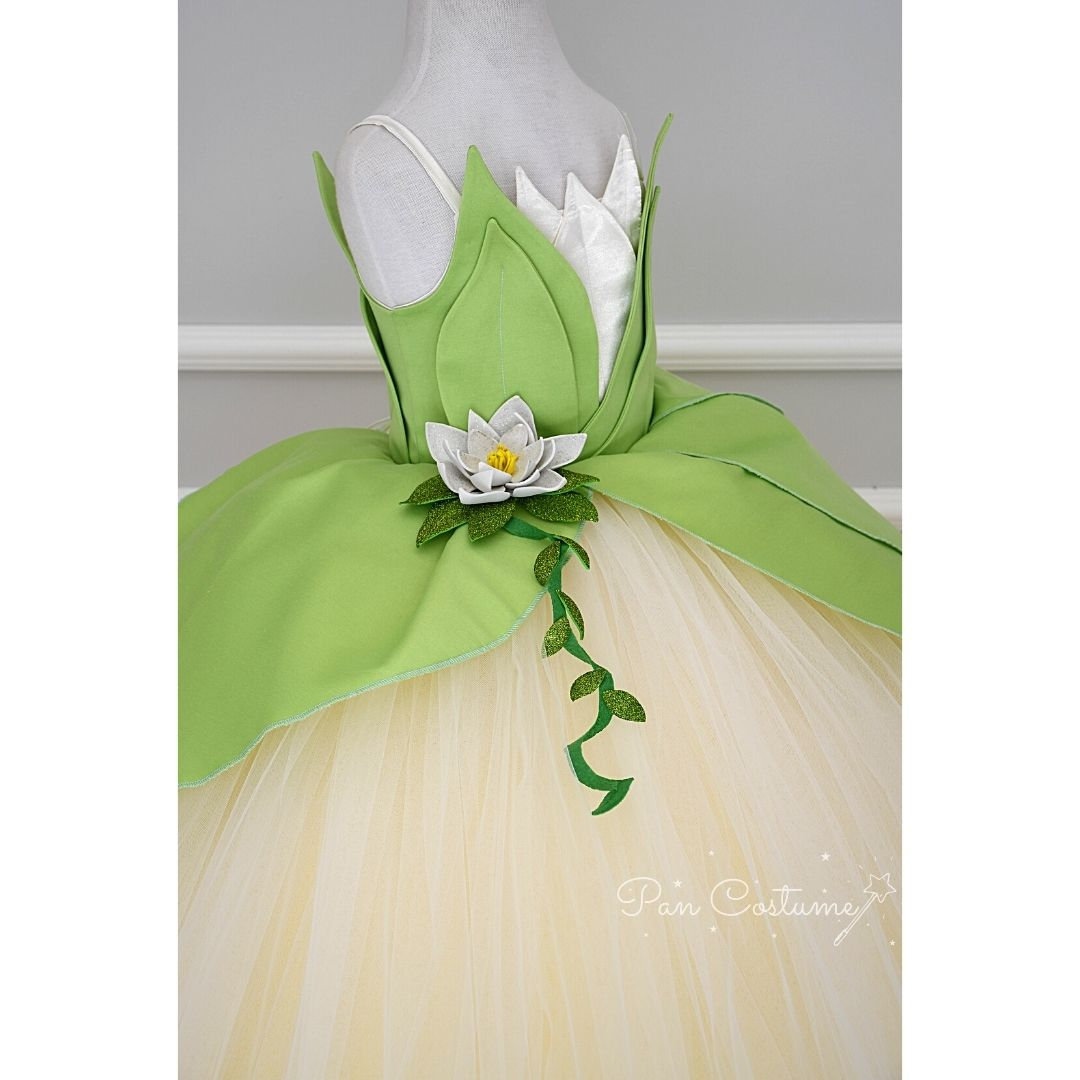 winter dress to impress Dress To Impress - Winter Rose Fashion Doll - Series 1 - 11.5-Inch Tall - Includes DLC Code