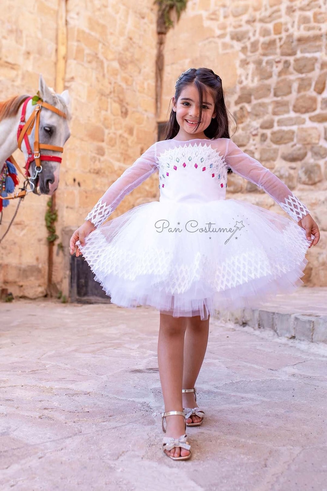 elsa frozen white dress Disneybound: from 2 please email us the Gender I take this warmth within