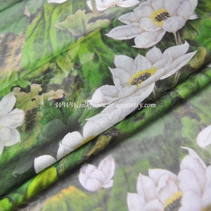 Floral Print Green 100% Pure Silk Chiffon Fabric Width 53 Inch