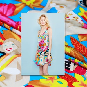 Colorful 100% Silk Crepe de Chine Fabric Apparel Sewing With Fashion Girl Print Fabric width 42 inch