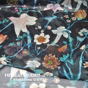 Black 100% Silk Georgette Fabric With Floral Print Fabric Width 53 Inch 8 m/m