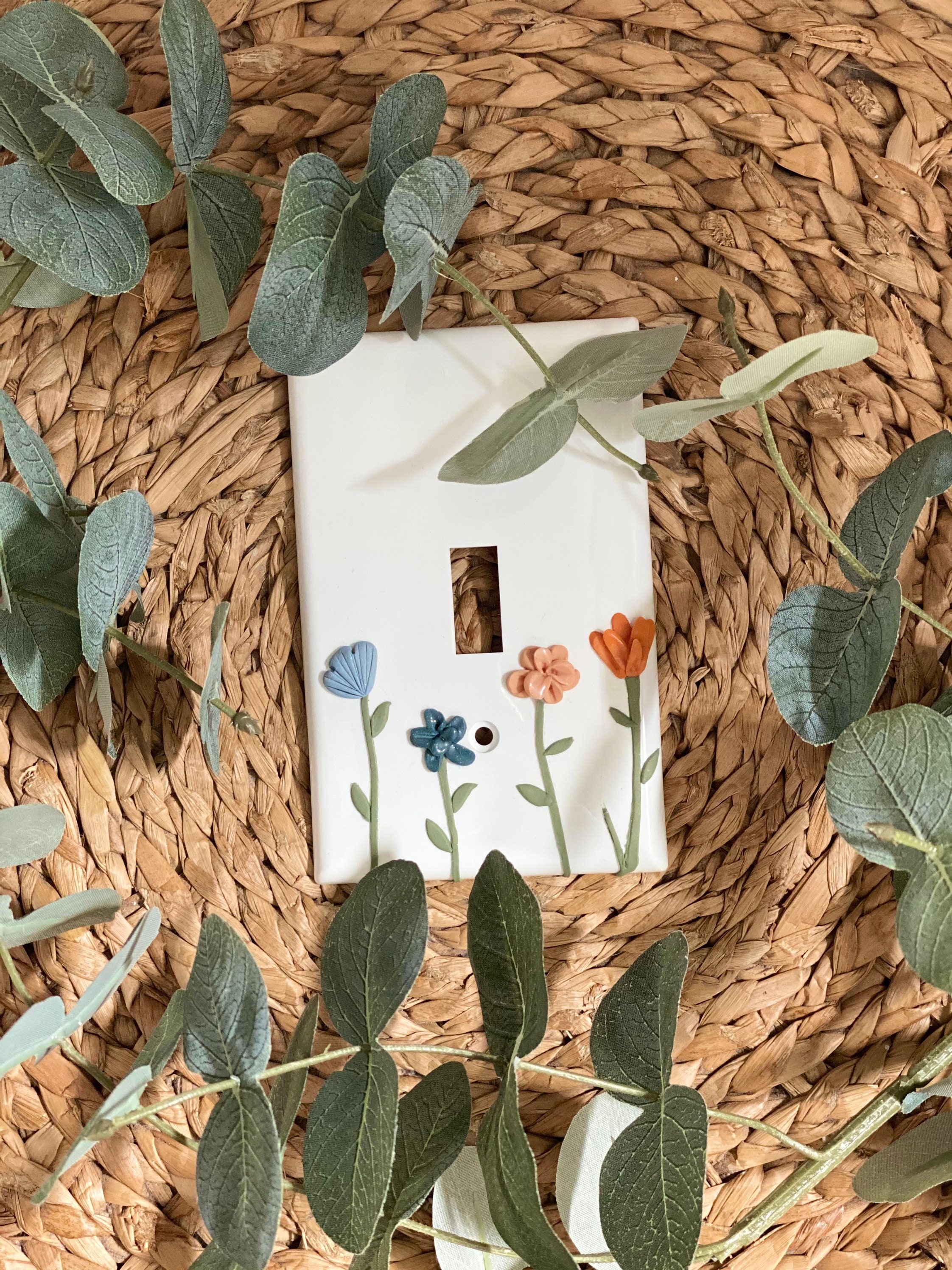 Cottage Core Growing Flowers Light Switch Cover/plate for Room