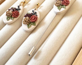 oval biege floral lapel and earring’s set